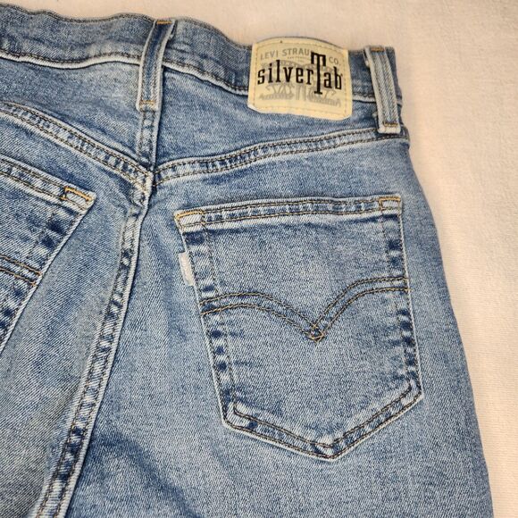 Levi Silver Tab Mom High Waist W26 L27  Blue Jeans - Picture 16 of 16